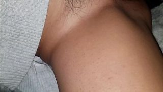 Gostosa da bucetinha cabeluda em porno online nacional