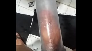 Usando a bomba peniana