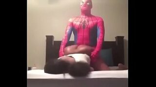 Cosplay do homem aranha