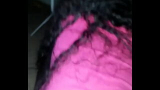 Novinha cacheada