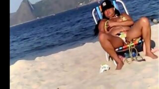 Passando mão na casada