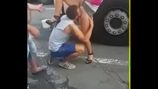 Eating pussy public
