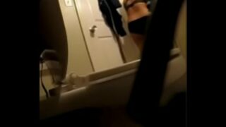 Girl pooping pant