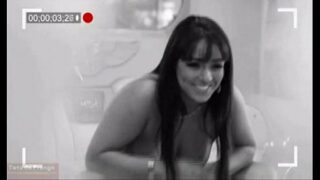 Mulher e mulher e mulher e mulher e mulher e mulher melancia