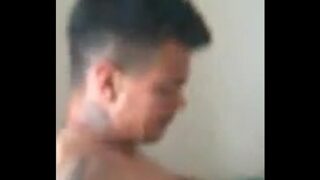 Vídeo deJovens fazendo sexo na cama