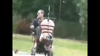 Cadeirante fudendo pornografico