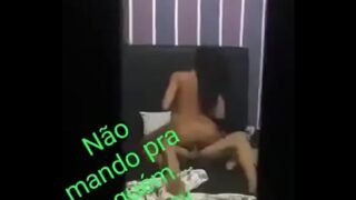 Loira brasileira anal peituda