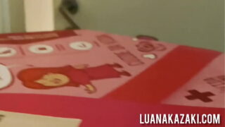 Luana kazaki com vibrador de masturbando
