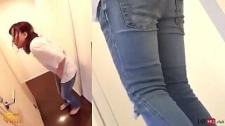 Omorashi jeans
