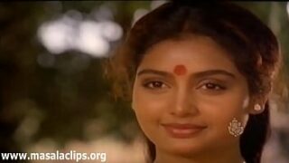 18 yang Kannada video