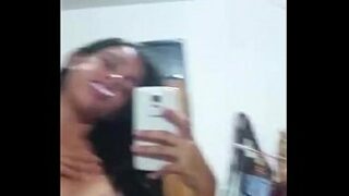 Cantora sertaneja mandando nudes x videos