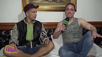 Mão  amiga vídeo gay com Andre  Leme padsibo