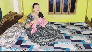 Caroline puja lestari